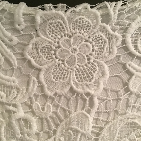 HOSTESS PICK Silk Blend Lace Blouse Made in Italy - Picture 7 of 8